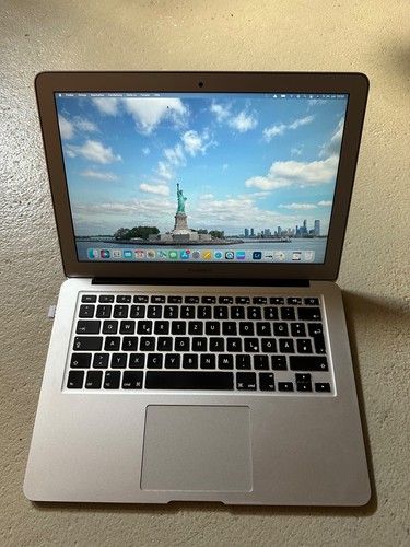 Macbook air 8gb - air,