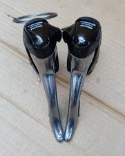 STI Shimano 105 Schalt/Bremshebel  2/3 X 10 Fach ST 5600  L + R RENNRAD