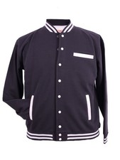 College Jacke in großen