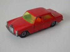 Siku V 309 1020 Mercedes Benz 250/ 8 rot (1975-1984)