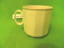Kaffeetasse polygon weiß - kaffeetasse,