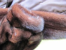 Pelzhaus Schulz Bielefeld Echt PELZ NERZ  Mantel  40 - 42 ?  sehr gut