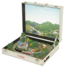 Rokuhan Spur Z Mini Kofferraum