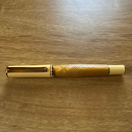Pelikan m640 sahara - m640,