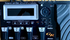 Roland GR-55 Guitar Synth + Modeling + Guitar to Midi Interface+GK2 Pick up