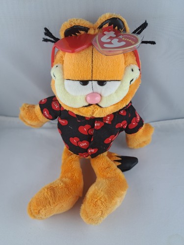 Garfield 2005 beanies - garfield,