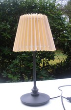 Ikea Ängland Tischlampe Tischleuchte Lampe Nachttischlampe grau / beige 45 cm