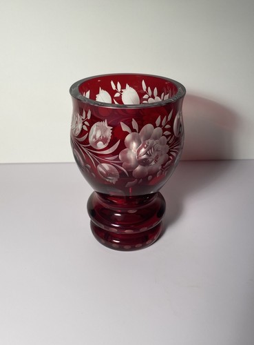 Vase mundgeblasener und