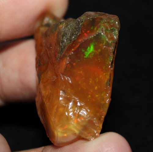 Opal grob natürlicher - -,