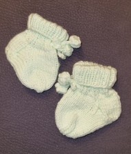 Babysöckchen, handgestrickt