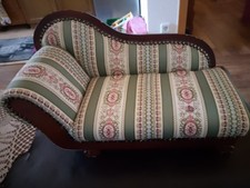 Couch für Puppen,  50 cm lang, 23 cm breit, 29 cm hoch, mit Gebrauchsspuren