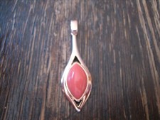 zarter moderner Tropfen Anhänger Rosa Koralle Lachskoralle 925er Silber rosegold