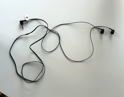 Sennheiser monitor - 4,