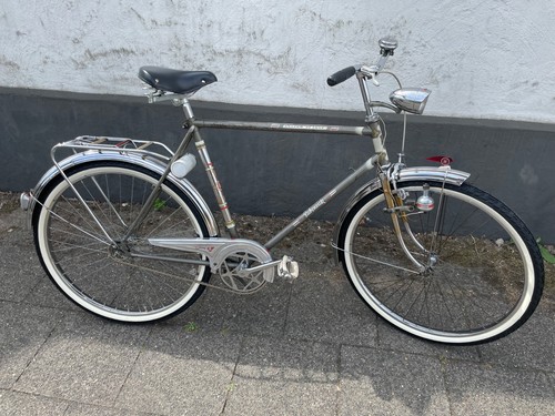 Altes rabeneick oldtimer - altes,