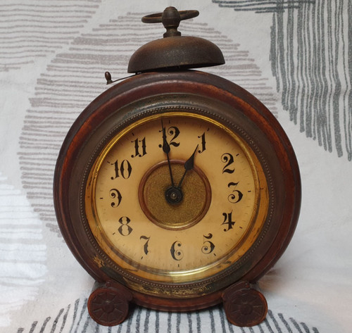 Junghans wecker aus holz - wecker,