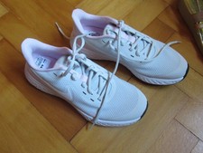 1 Paar neue Nike Running-Sportschuhe, grau, rosa, Gr. 38,5