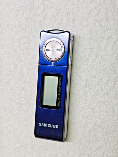 Samsung mp3 player - mp3,