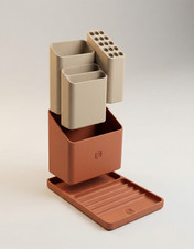 Modularer Schreibtisch