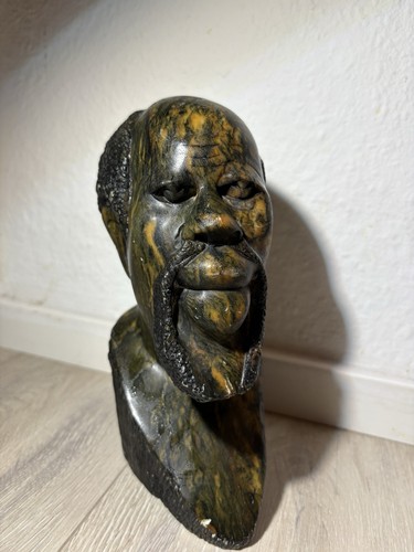 Handgeschnitzte steinskulptur - handgeschnitzte,