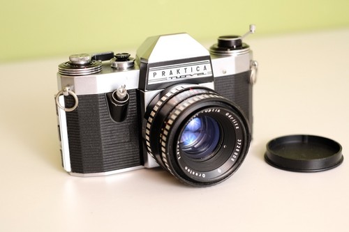 Analoge kamera praktika nova - kamera,
