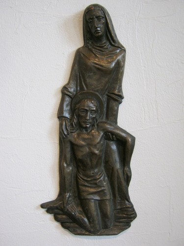 Madonna mit gefallenem jesus - mit,