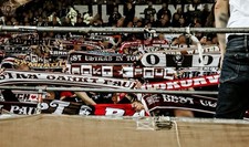 Suche Ultras Schals Von Ultra Sankt Pauli Und Freunden ( SM,FI99,IY) Zahle Gut