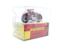 #05052 - Schuco Triumph Boss