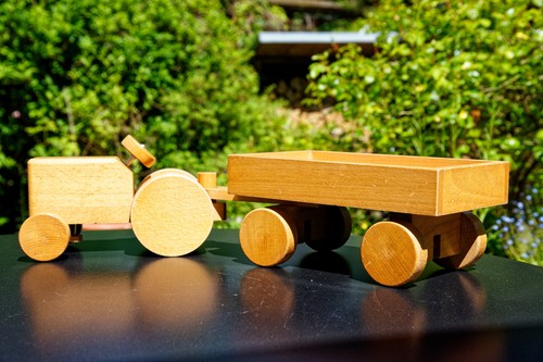 Traktor mit anhänger - traktor, aus