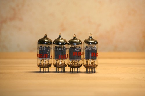 Quad british 7025a 12ax7a - quad,