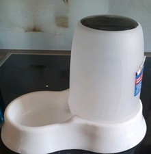 Wasser-, Futter-Napf / Katze Kaninchen