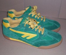 NEU Hi-Tec Sportschuhe EU 42 UK 8 Turnschuhe Indoor Modell 1974