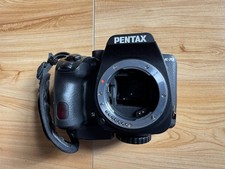 Pentax K-70, gebrauchte gut gepfegte Kamera mit 2 Objektiven und Zubehörpaket