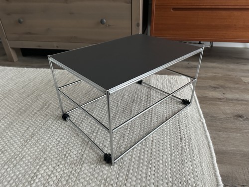 Upcycled usm haller - usm,