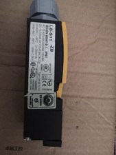 1pcs Used   travel switch