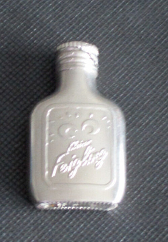 Kleiner feigling gas - kleiner,
