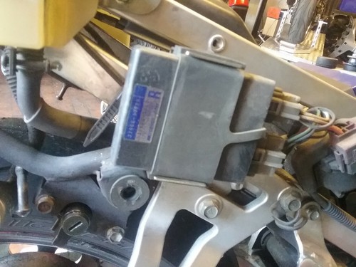 Gsxr750w cdi einheit - einheit, bj1994