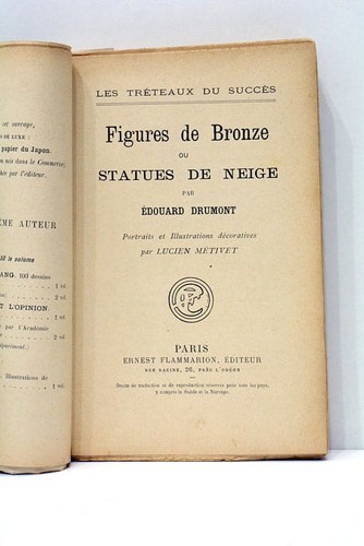 Bronzefiguren oder