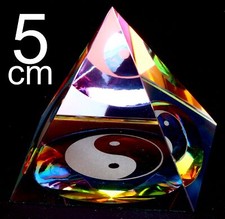101- ying yang Pyramide 5 cm