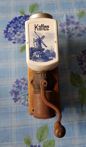 Alte kaffeemühle - alte,