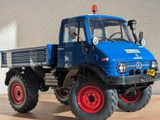 Mercedes-Benz UNIMOG 406 von
