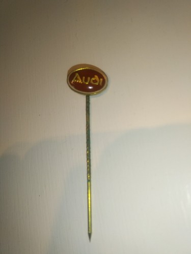 Anstecknadel audi - anstecknadel,