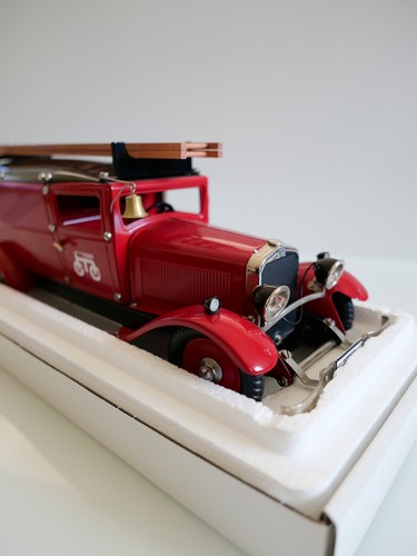 Märklin feuerwehrauto mit - -,