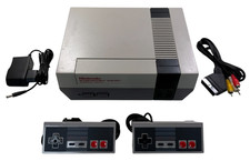 Nintendo NES Konsole + 2