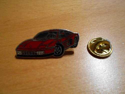 Pin ferrari testarossa - pin,