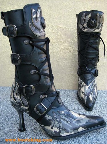 New rock boots - rock, leia
