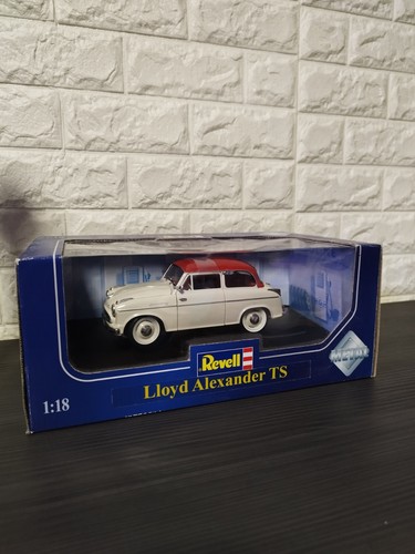 Revell lloyd alexander - revell,