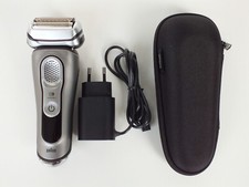 neuwertiger Braun Akkurasierer Series 9 9385cc