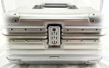 RIMOWA Topas Silver Beauty