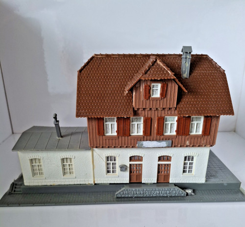 Bahnhof mit anbau 1 - anbau, 1:87