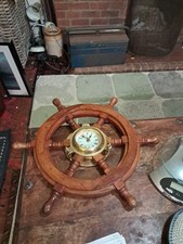 Bullauge Messing Quarzuhr im